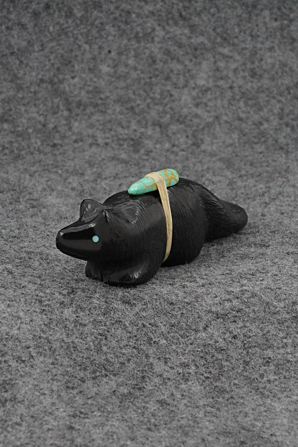 Wolf Zuni Fetish Carving - Herbert Halate