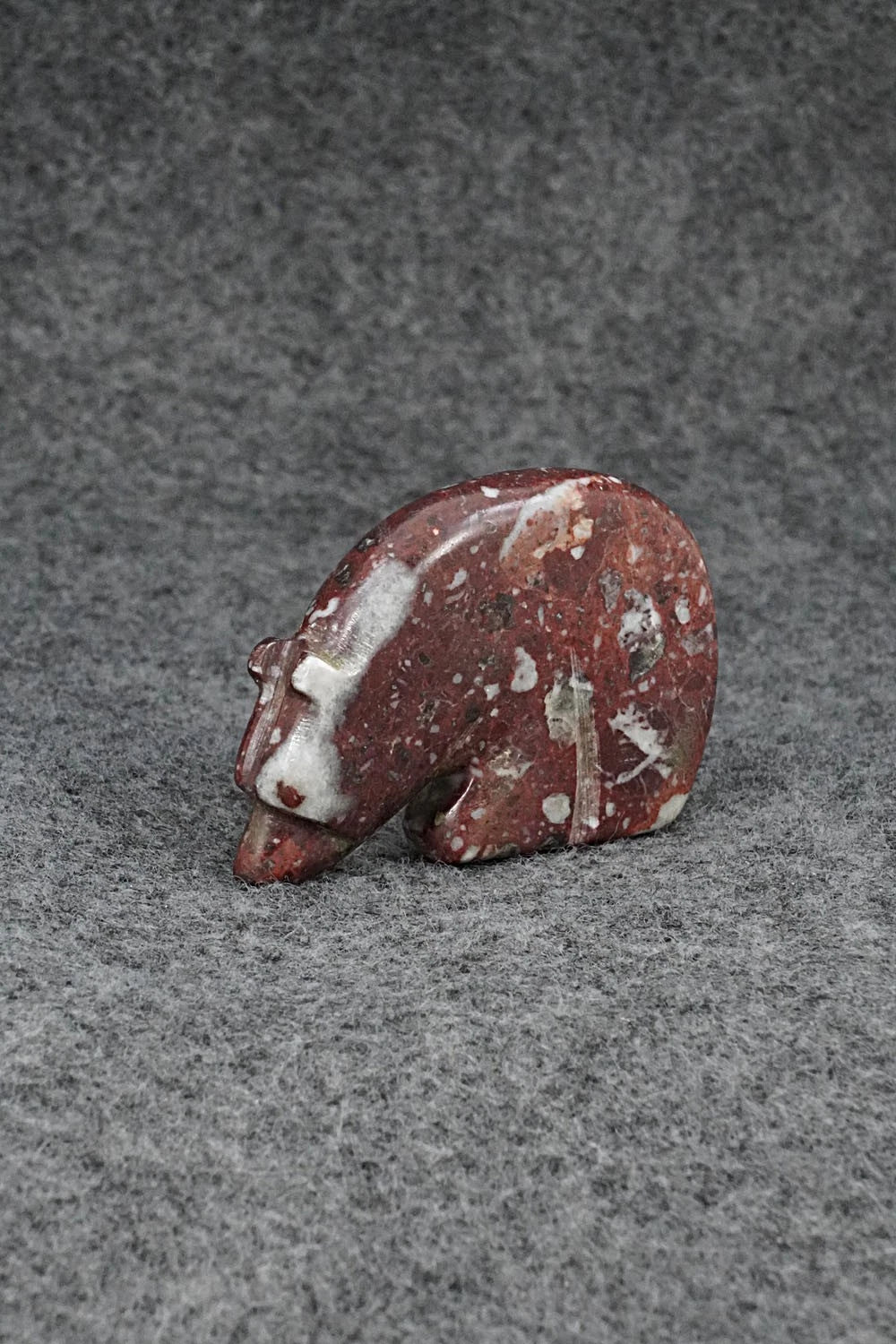 Bear Zuni Fetish Carving - Kenny Chavez