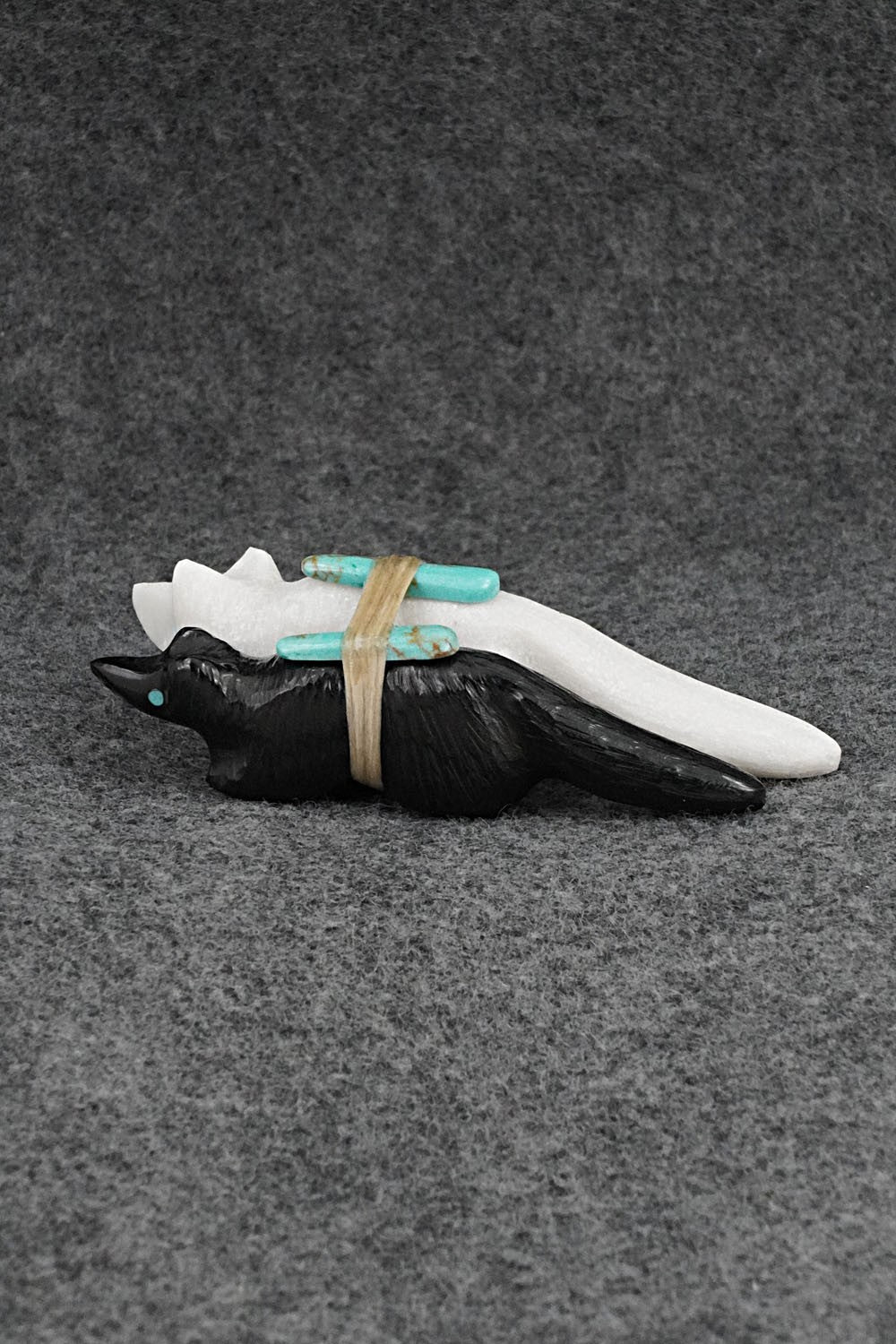 Wolf Zuni Fetish Carving - Herbert Halate