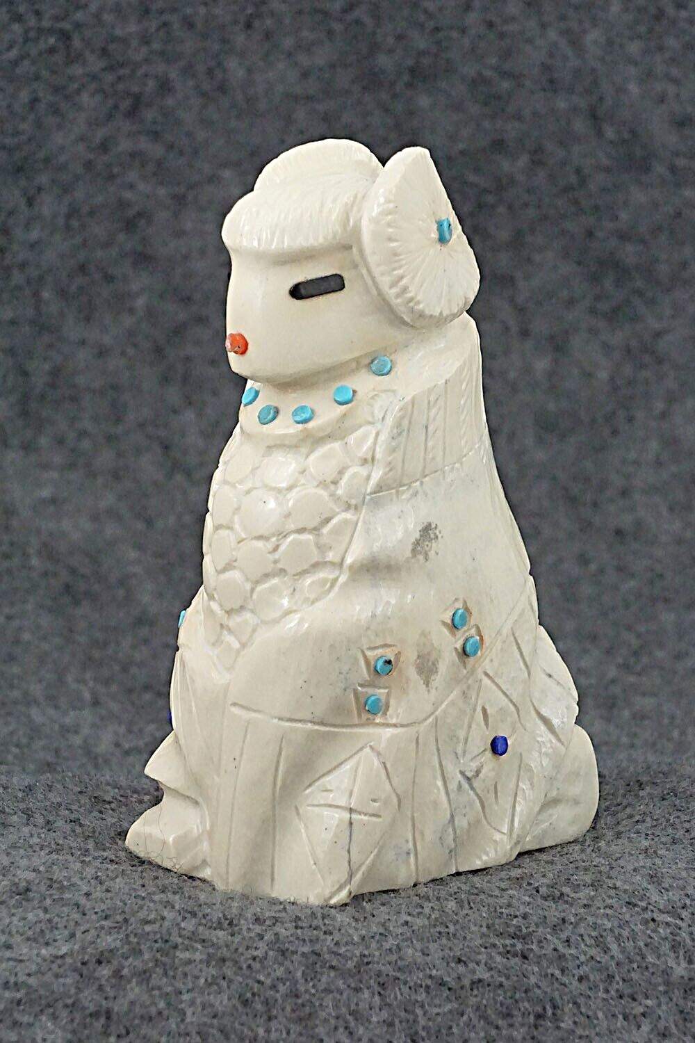 Corn Maiden Zuni Fetish Carving - Derrick Kaamasee
