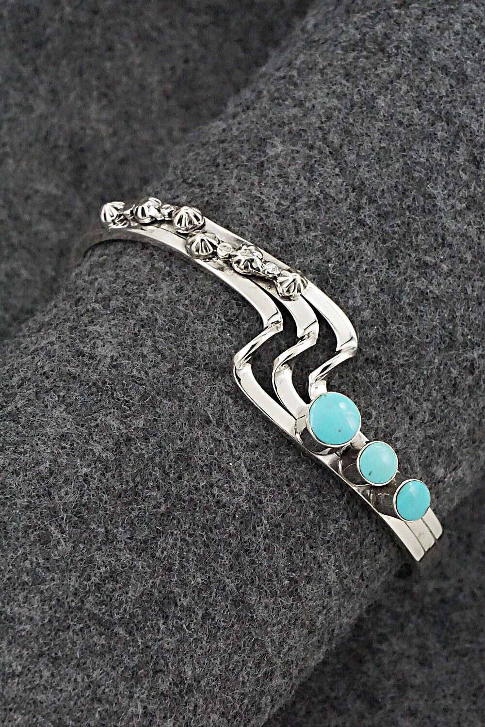 Turquoise & Sterling Silver Bracelet - Daniel Dakai