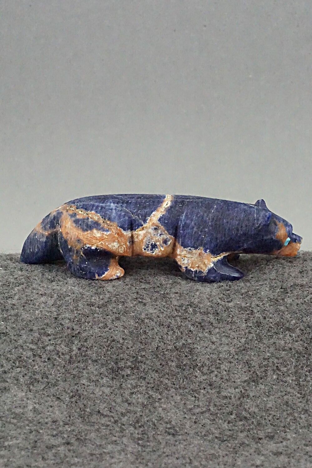 Badger Zuni Fetish Carving - Ronnie Lunasee