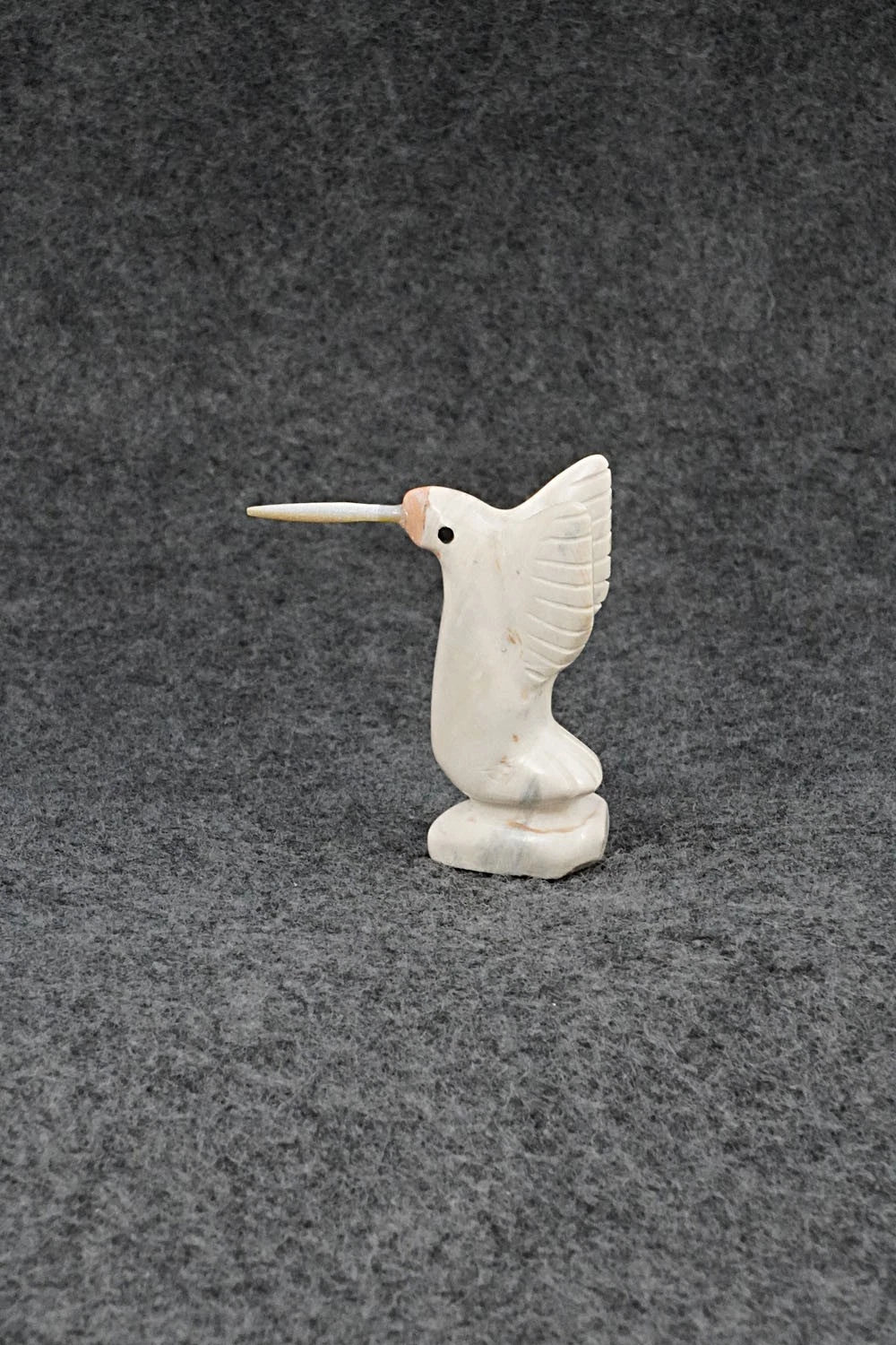 Hummingbird Zuni Fetish Carving - Justin Red Elk