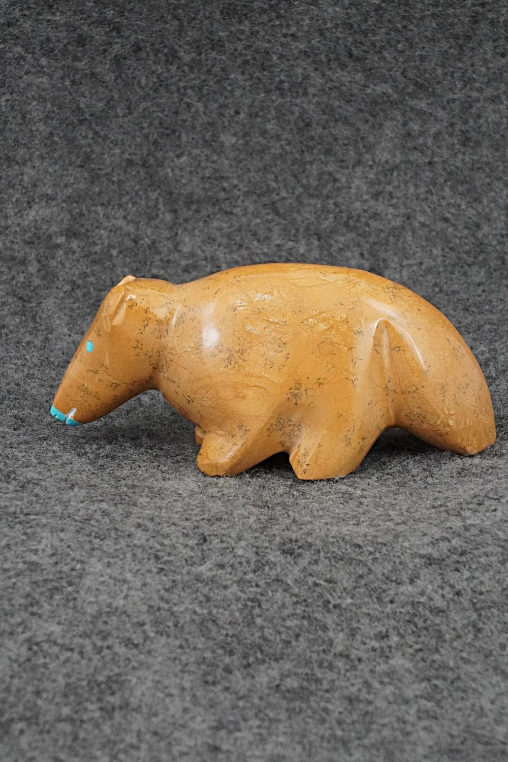 Anteater Zuni Fetish Carving - Enrike Leekya
