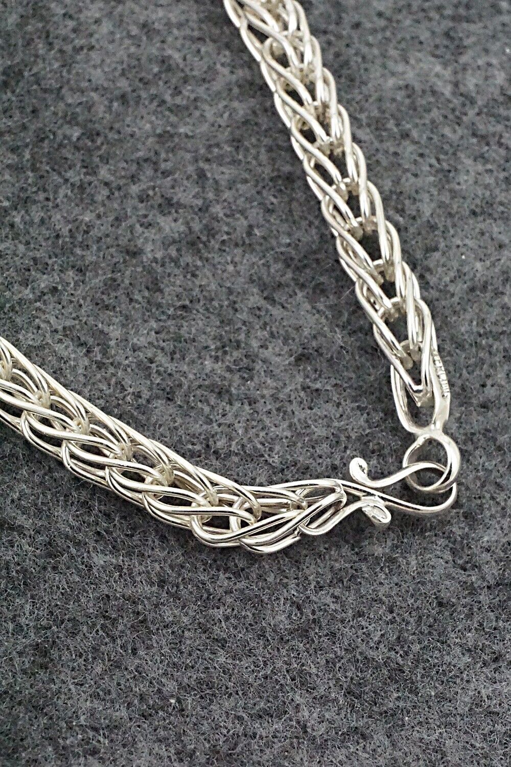 Sterling Silver Chain Necklace 24" - Smokey Gchachu