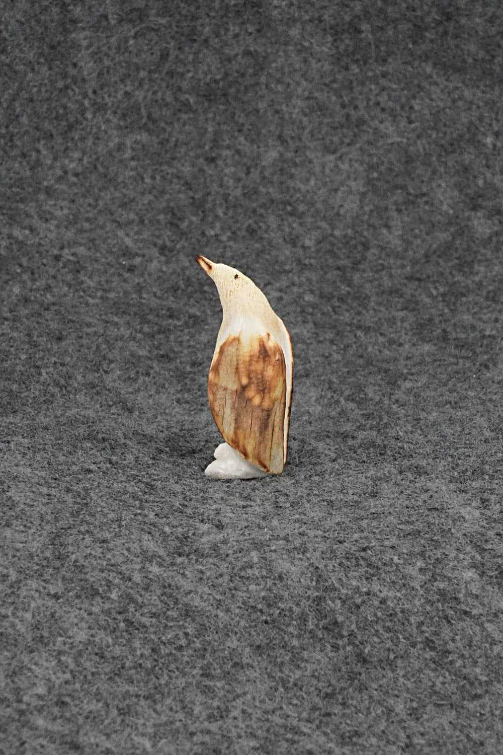 Penguin Zuni Fetish Carving - Ruben Najera