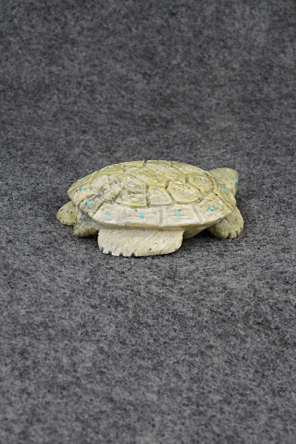 Turtle Zuni Fetish Carving - Adrian Cachini