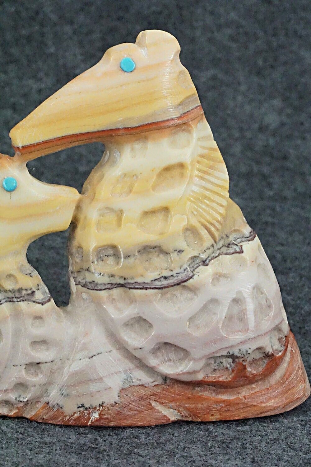 Seahorses Zuni Fetish Carving - Carlton Kaamasee