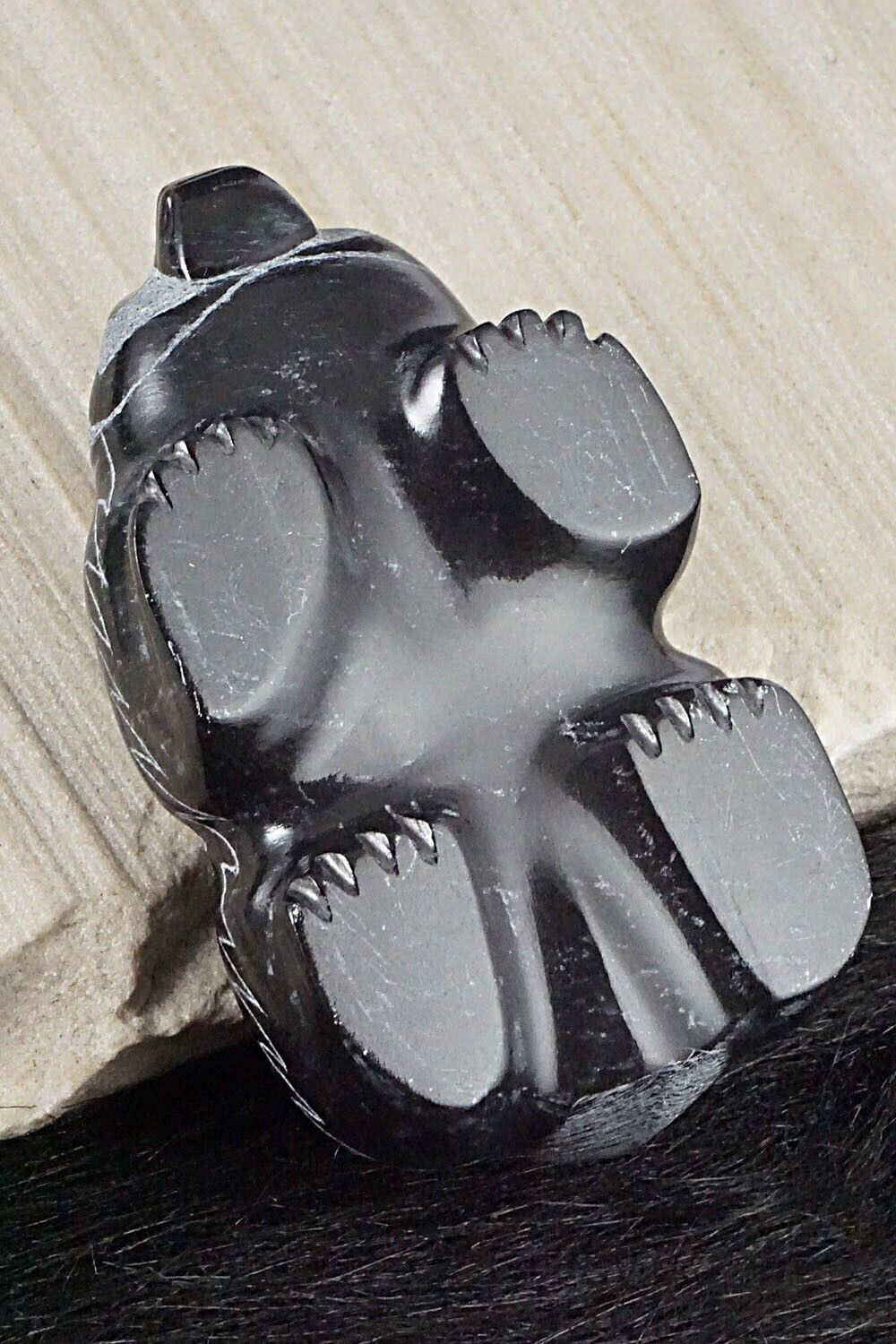 Badger Zuni Fetish Carving - Curtis Garcia