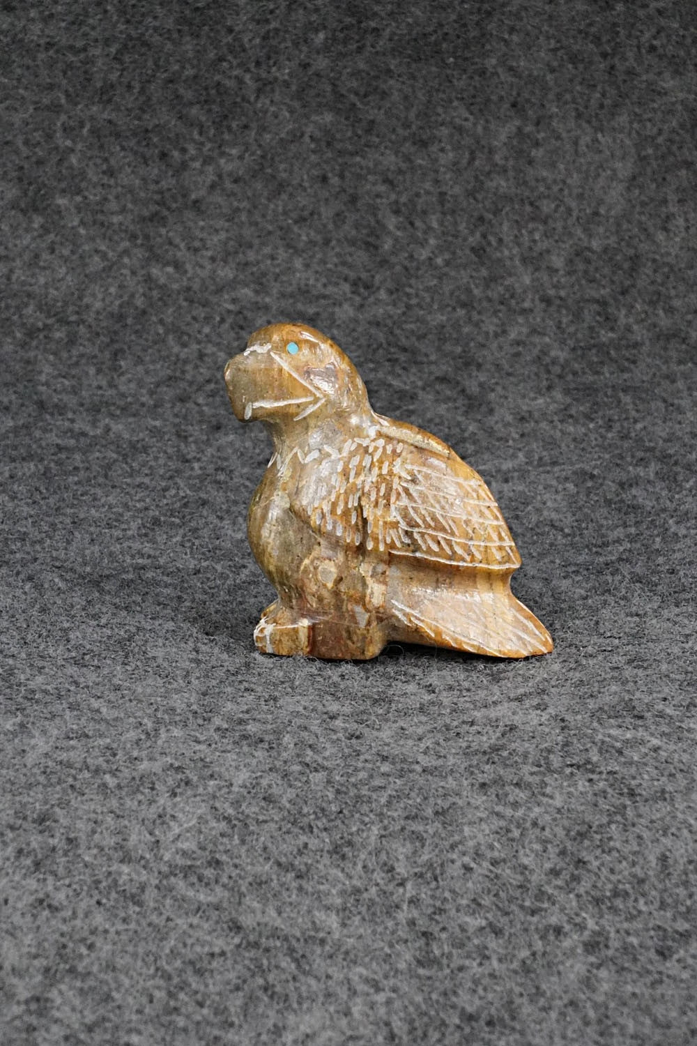 Eagle Zuni Fetish Carving - Andres Jernention