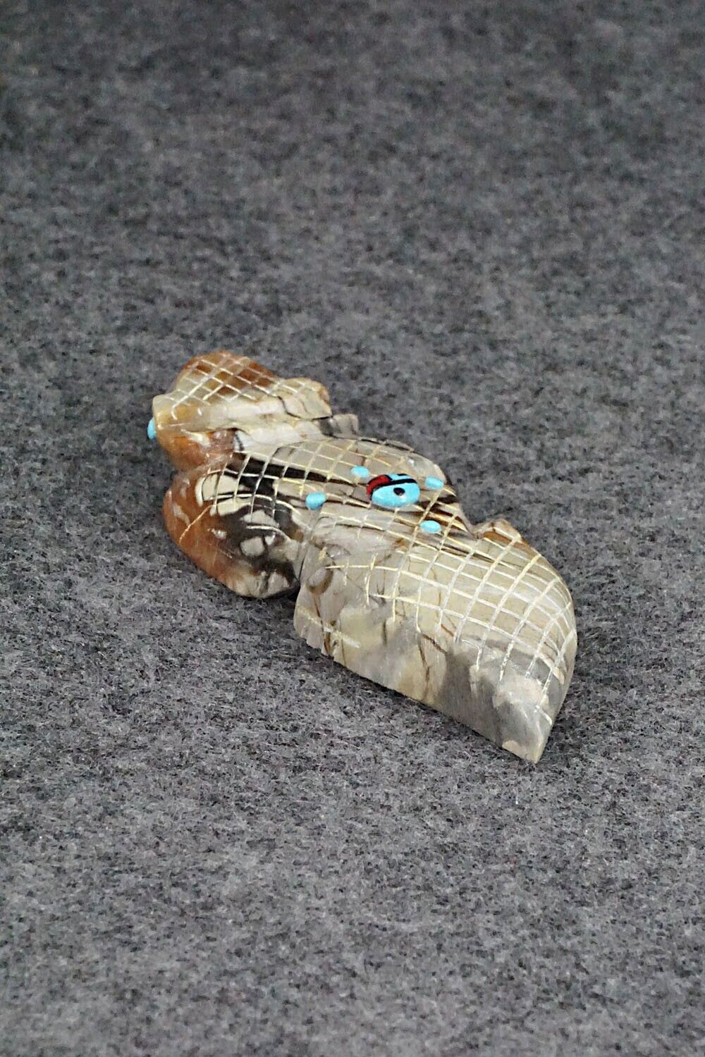 Lizard Zuni Fetish Carving - Danette Laate