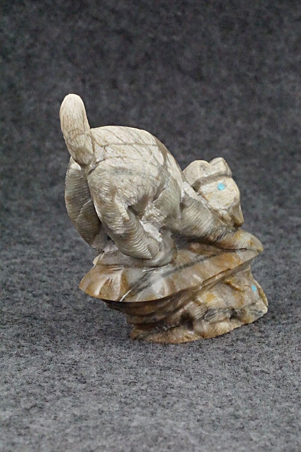 Bobcat Zuni Fetish Carving - Colin Weeka