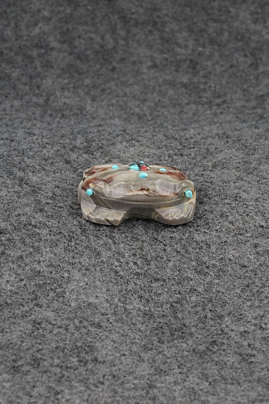 Frog Zuni Fetish Carving - Dannette Laate