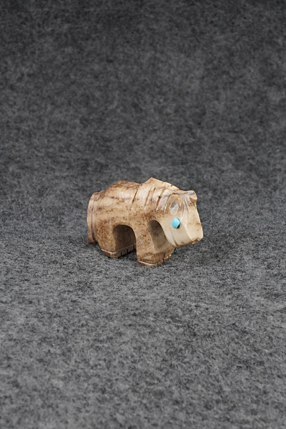 Horse Zuni Fetish Carving - Dannette Laate