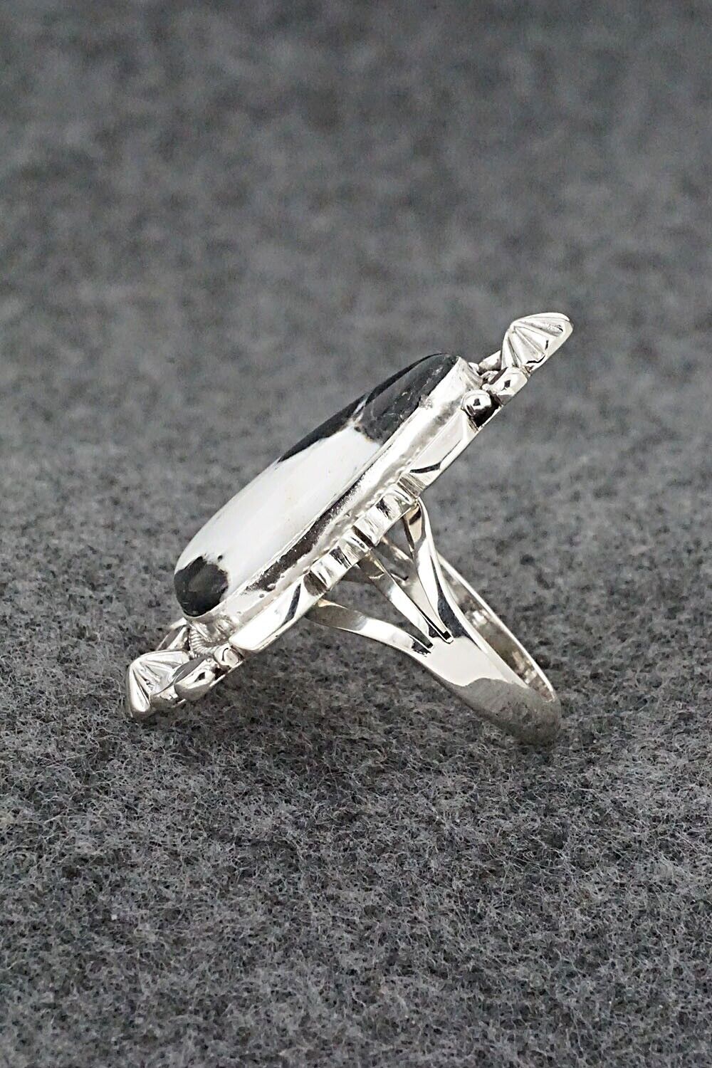 White Buffalo & Sterling Silver Ring - Daniel Benally - Size 6