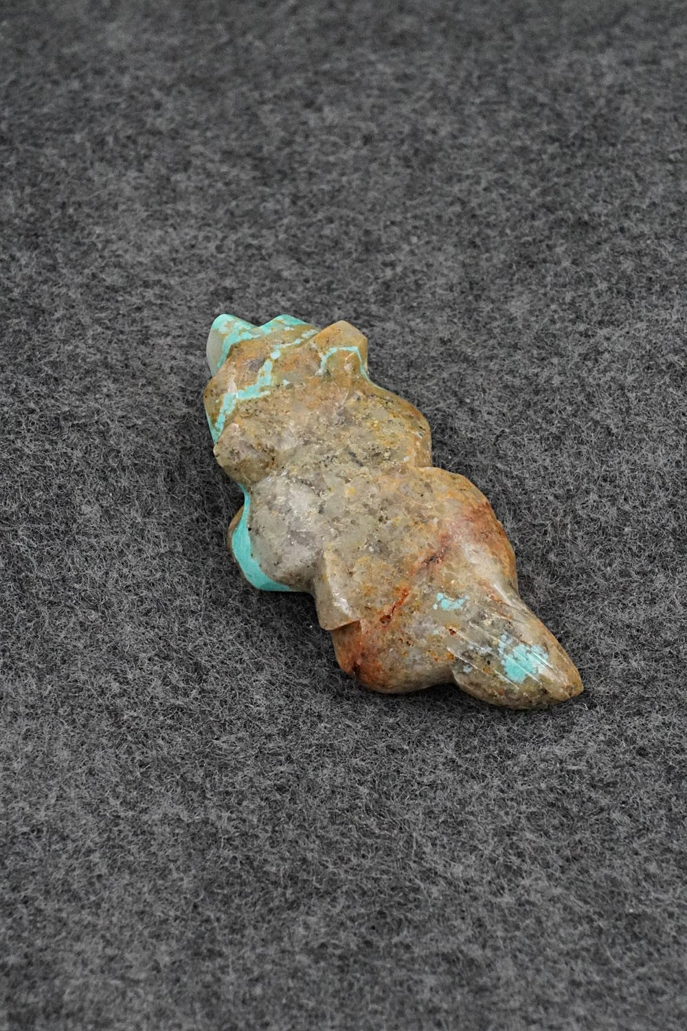 Badger Zuni Fetish Carving - Kenric Laiwakete