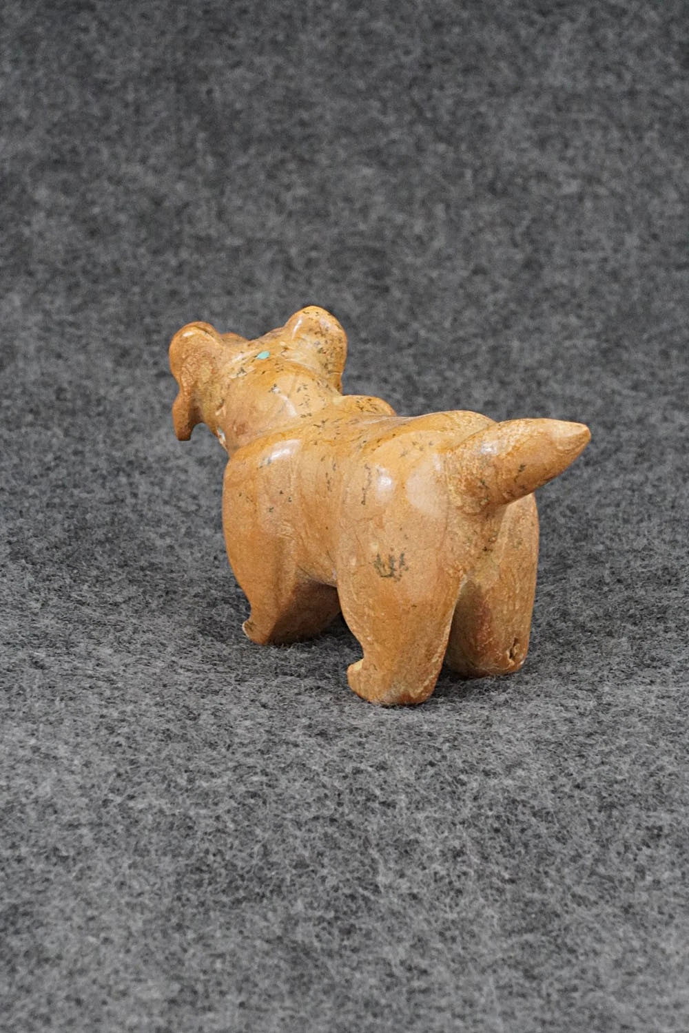 Dog Zuni Fetish Carving - Freddie Leekya