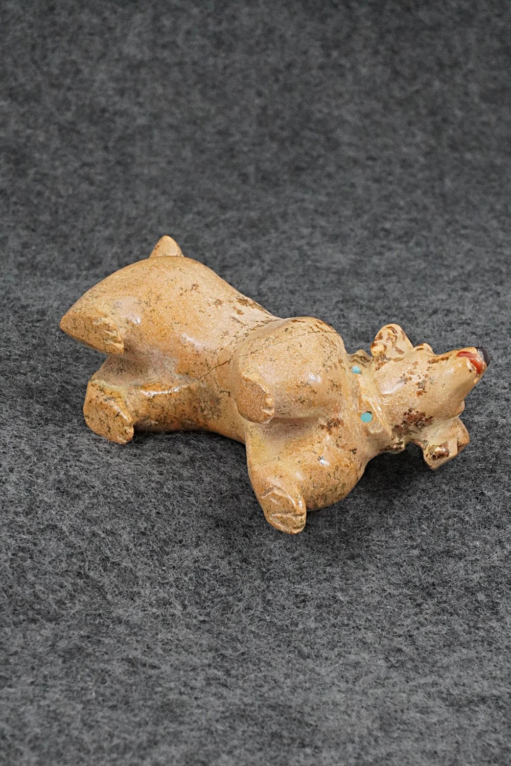 Dog Zuni Fetish Carving - Freddie Leekya