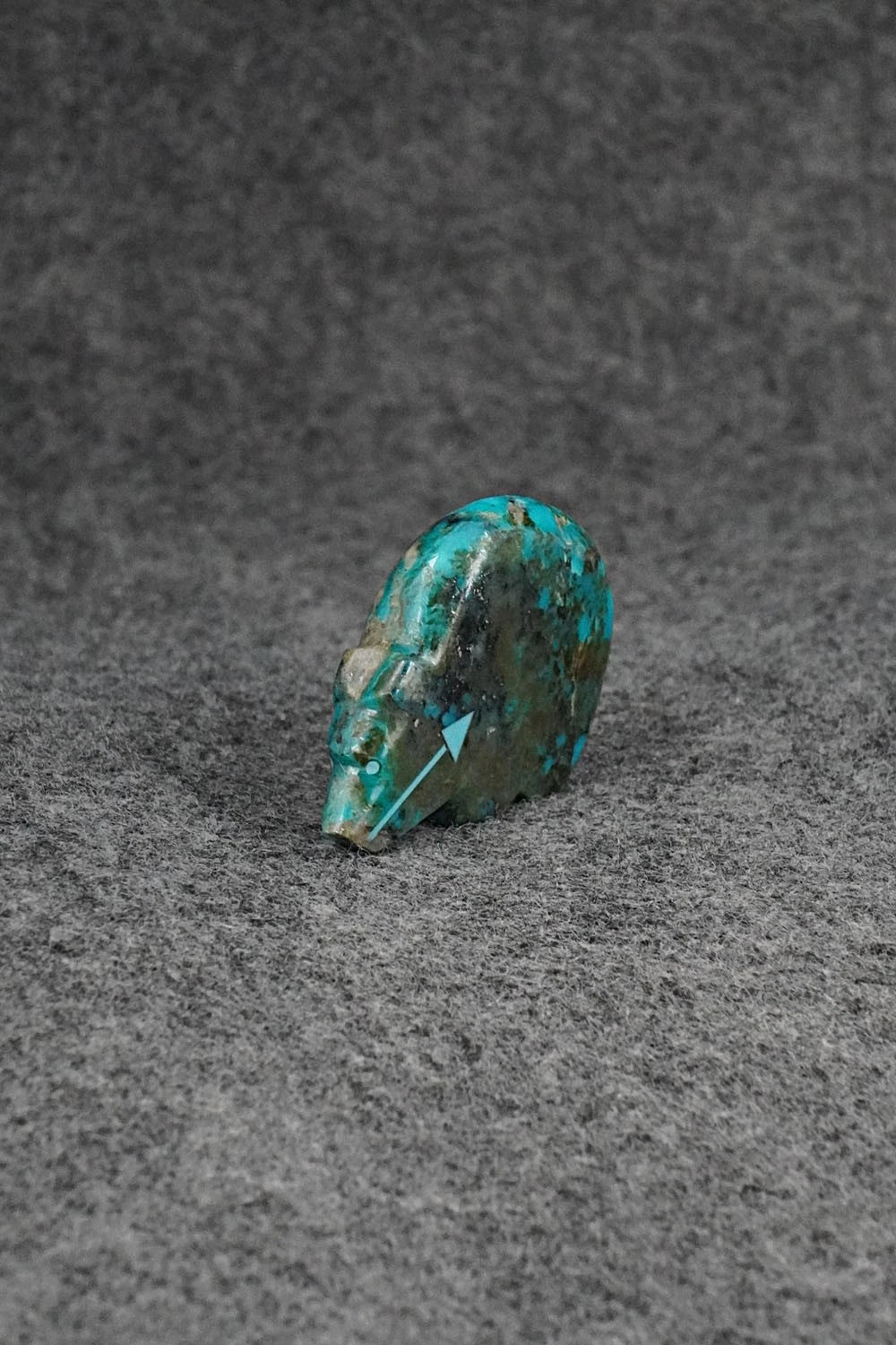 Bear Zuni Fetish Carving - Abby Quam Panteah