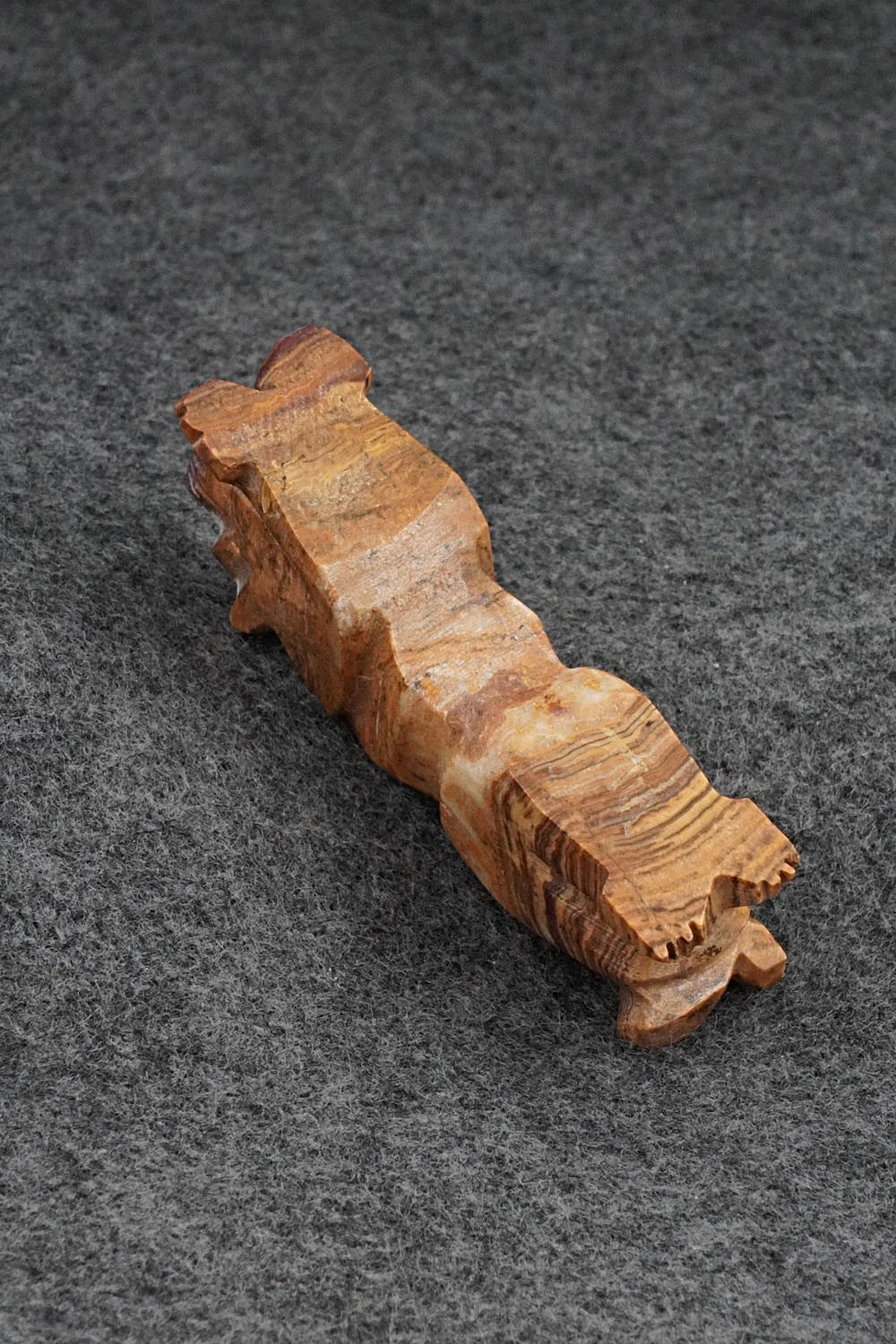 Mountain Lion Zuni Fetish Carving - Tony Mackel