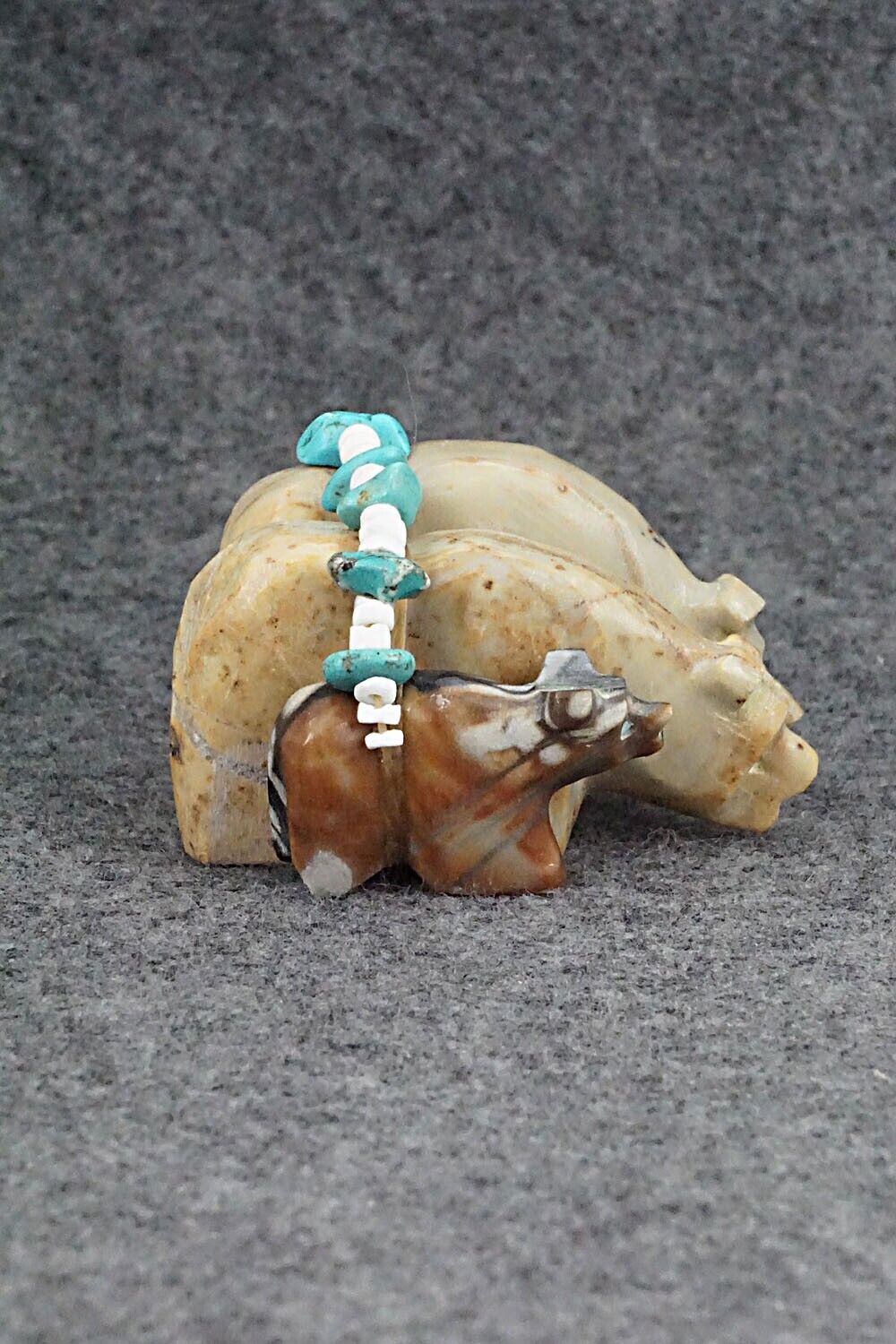 Bear Family Zuni Fetish Carving - Tim Lementino