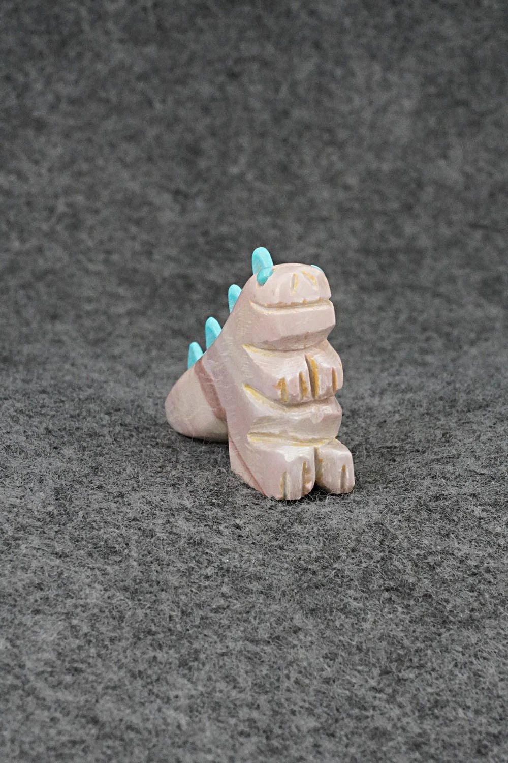 Dinosaur Zuni Fetish Carving - Cody Chavez