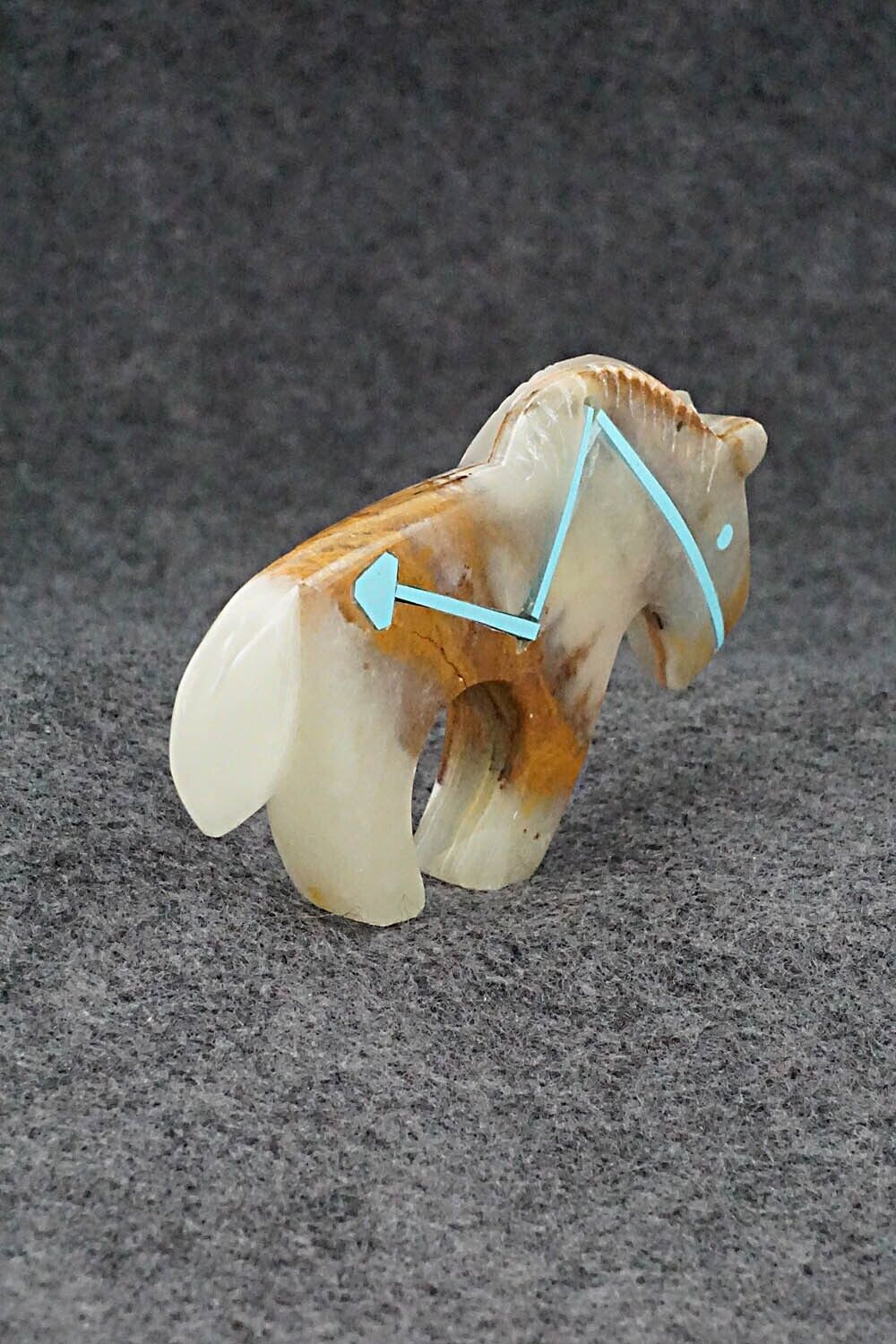 Horse Zuni Fetish Carving - Kenric Laiwakete