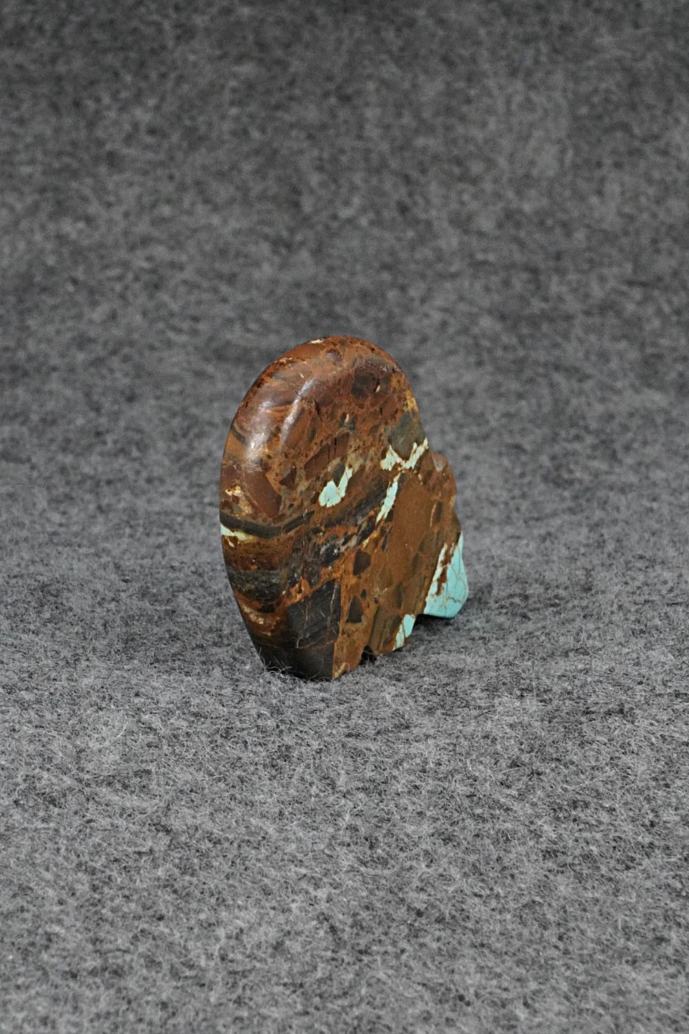 Bear Zuni Fetish Carving - Abby Quam Panteah