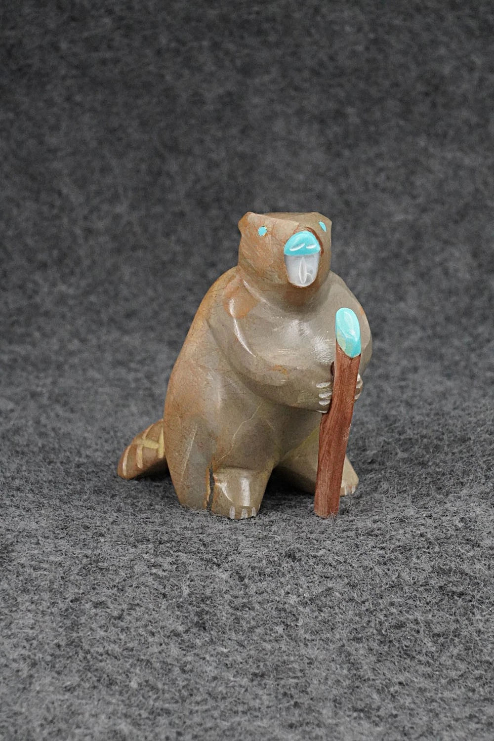 Beaver Zuni Fetish Carving - Enrike Leekya