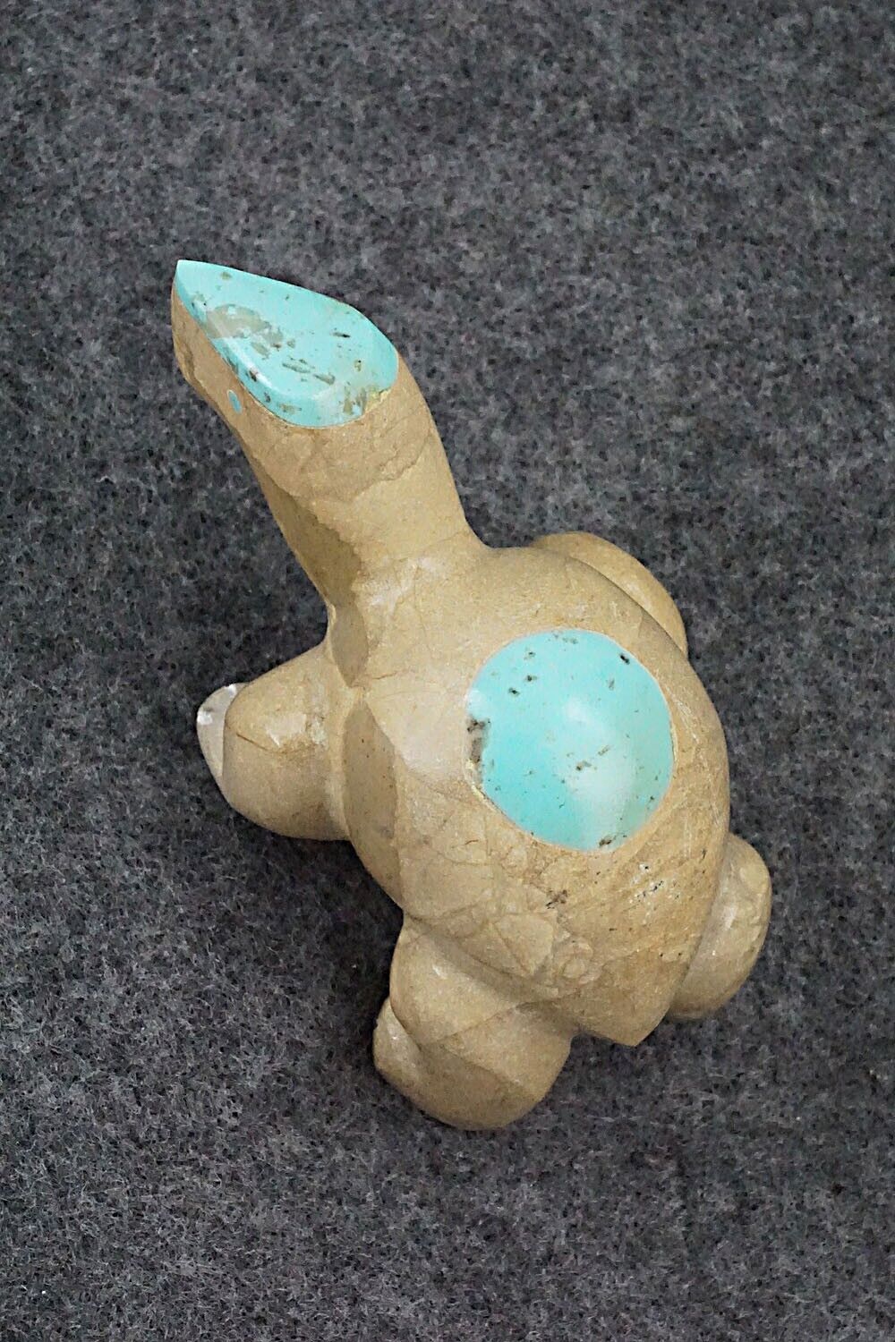Turtle Zuni Fetish Carving - Enrike Leekya