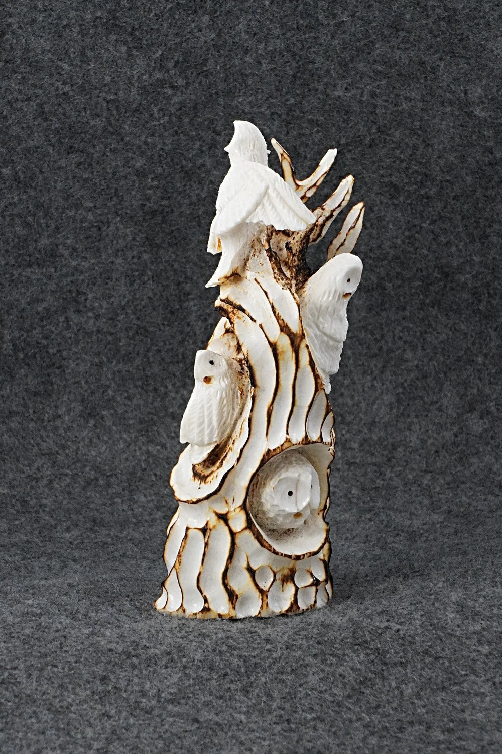 Owl Zuni Fetish Carving - Ruben Najera