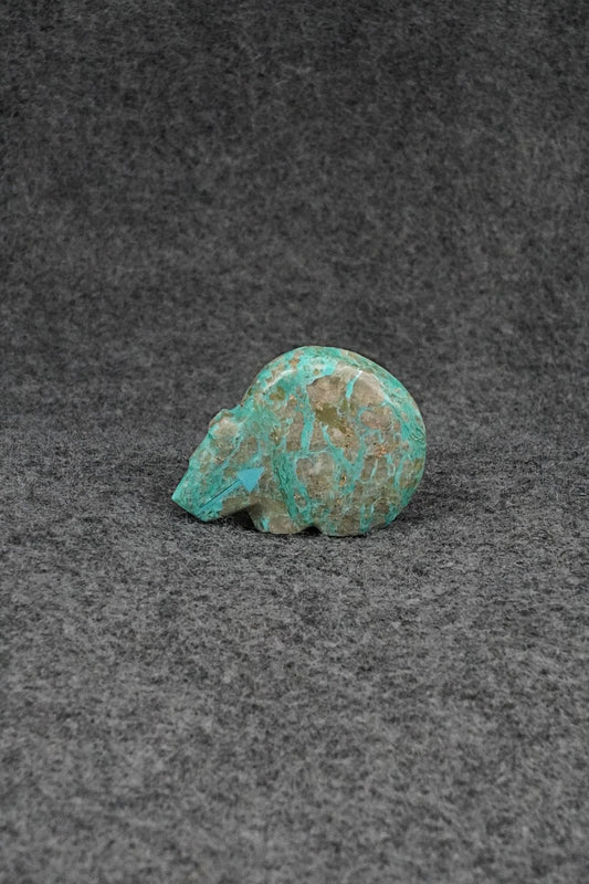 Bear Zuni Fetish Carving - Abby Quam Panteah