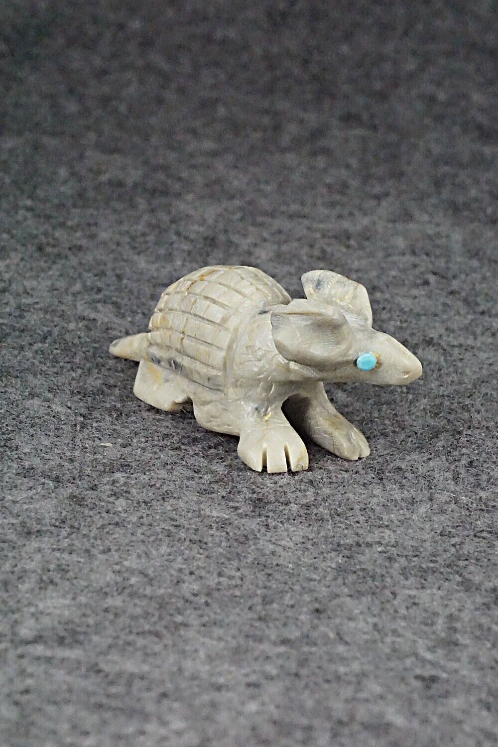 Armadillo Zuni Fetish Carving - Dana Malani