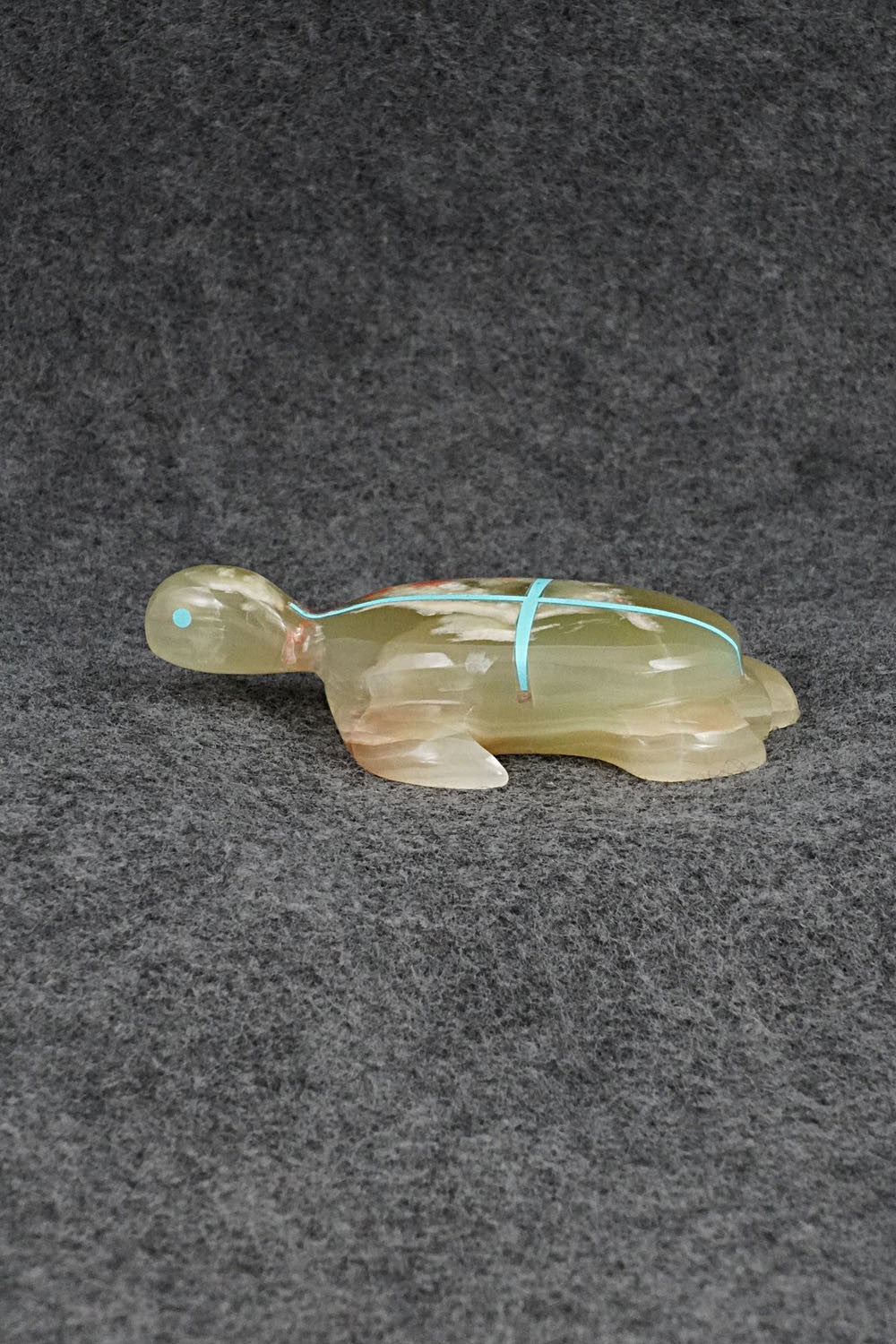 Turtle Zuni Fetish Carving - Kenric Laiwakete