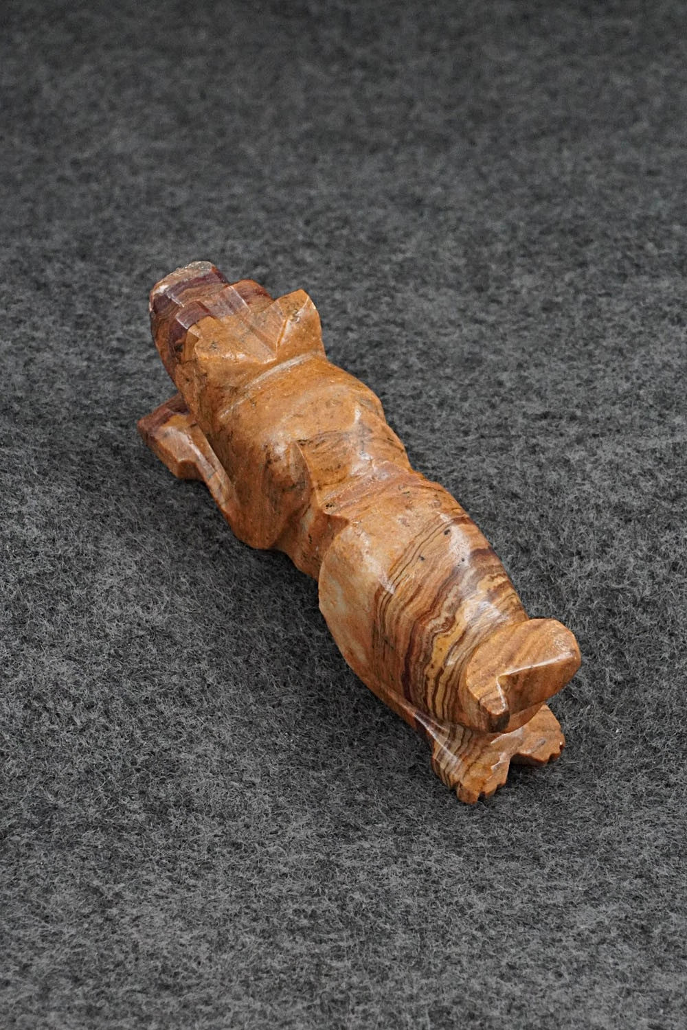 Mountain Lion Zuni Fetish Carving - Tony Mackel