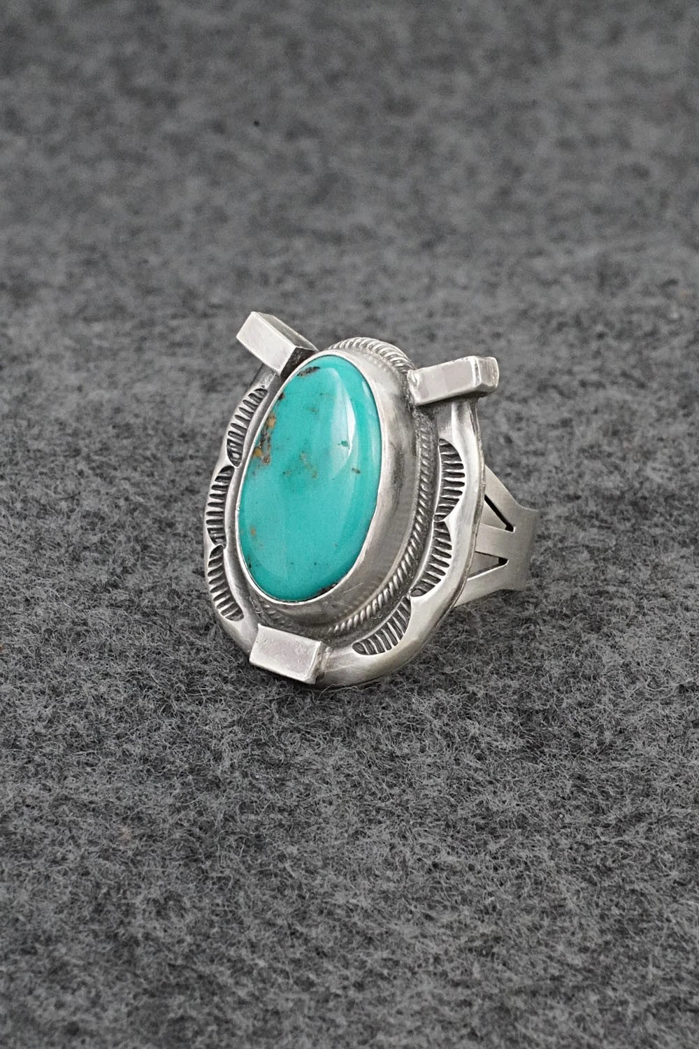 Turquoise & Sterling Silver Ring - Bobby Johnson - Size 6.5