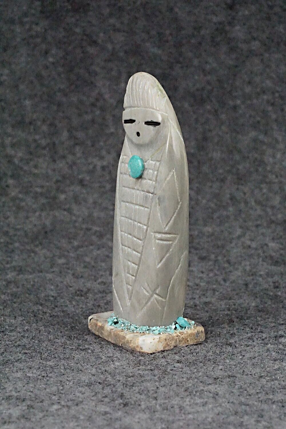 Corn Maiden Zuni Fetish Carving - Daniel Chattin