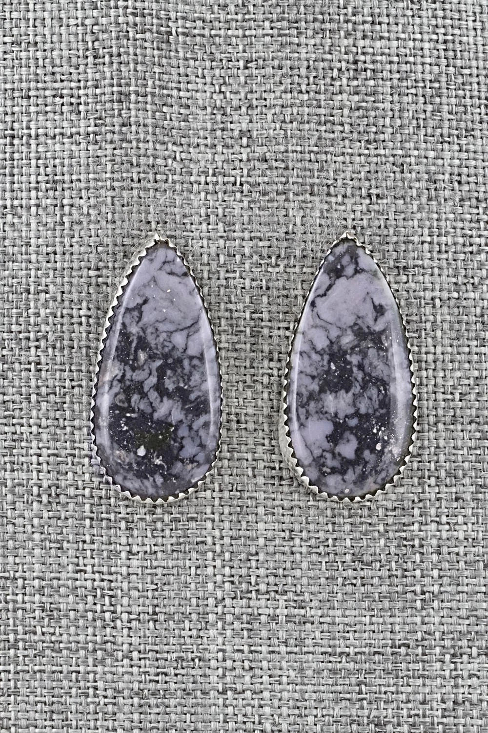 Morado & Sterling Silver Necklace and Earrings Set - Murray Hannaweeka