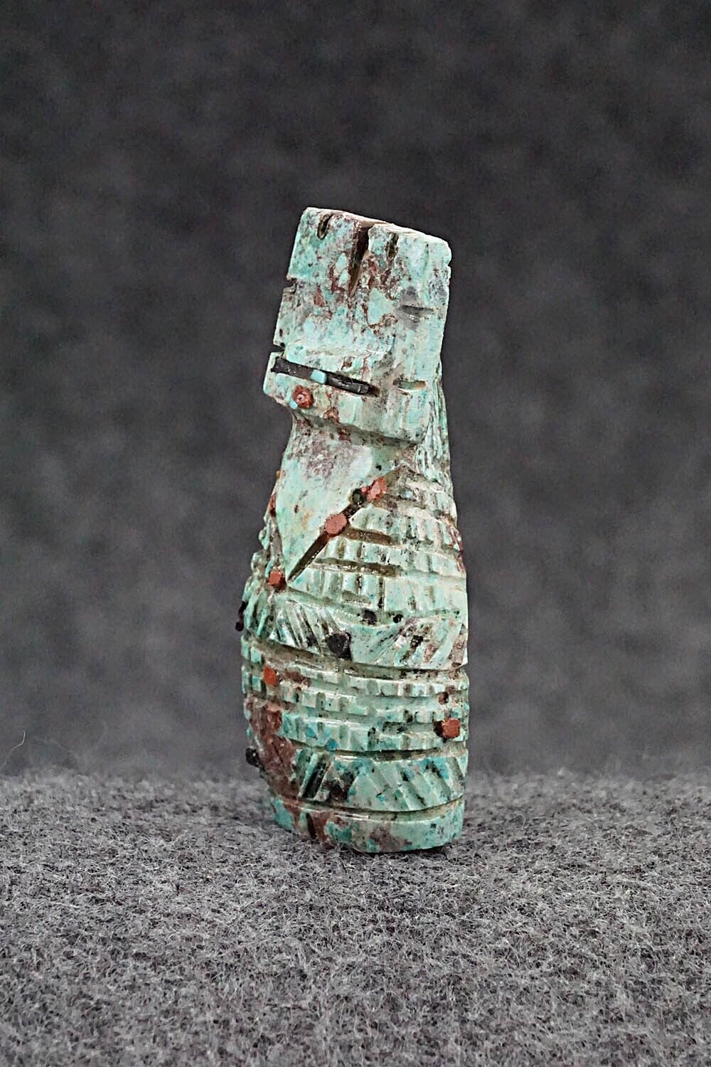 Corn Maiden Zuni Fetish Carving - Carl Etsate