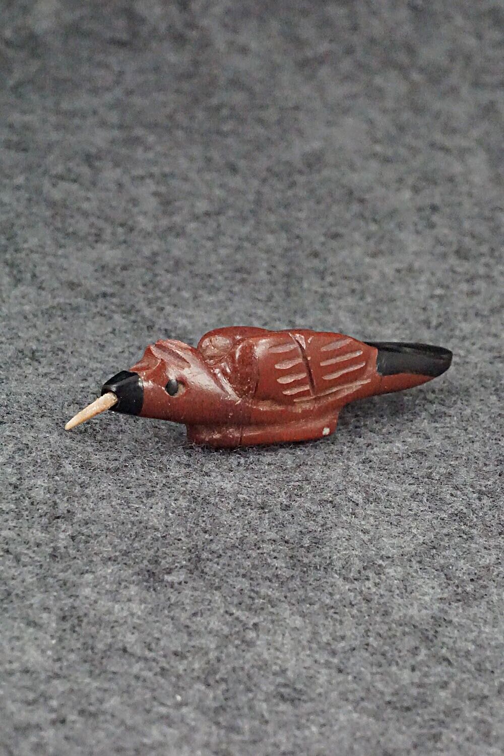 Hummingbird Zuni Fetish Carving - Justin Red Elk
