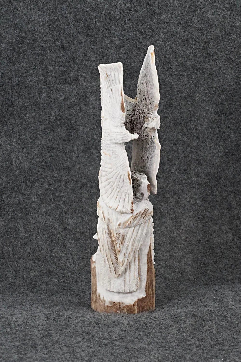 Eagles Zuni Fetish Carving - Lewis Malie