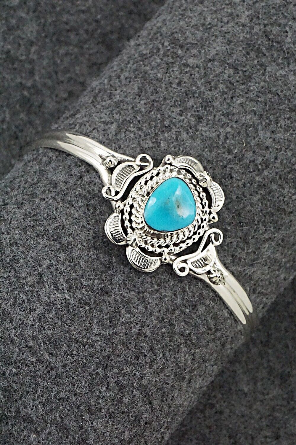 Turquoise & Sterling Silver Bracelet - Jimmy Garcia