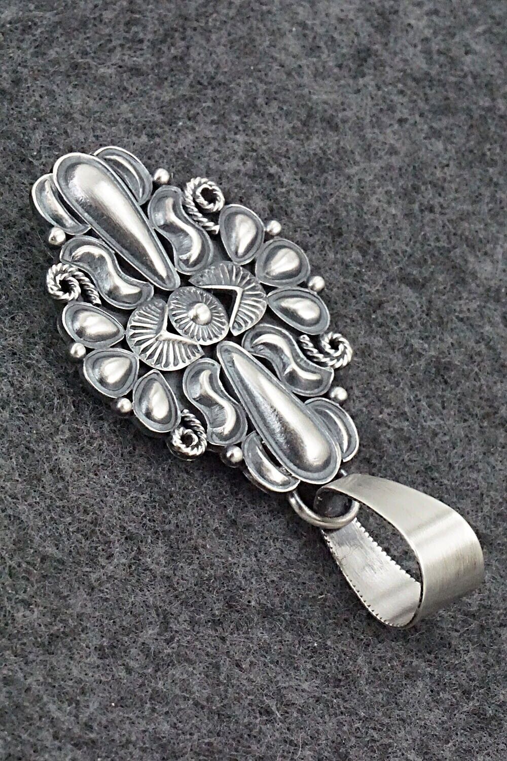 Sterling Silver Pendant - Derrick Gordon