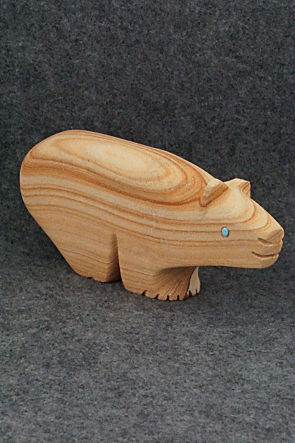 Bear Zuni Fetish Carving - Reynold Lunasee