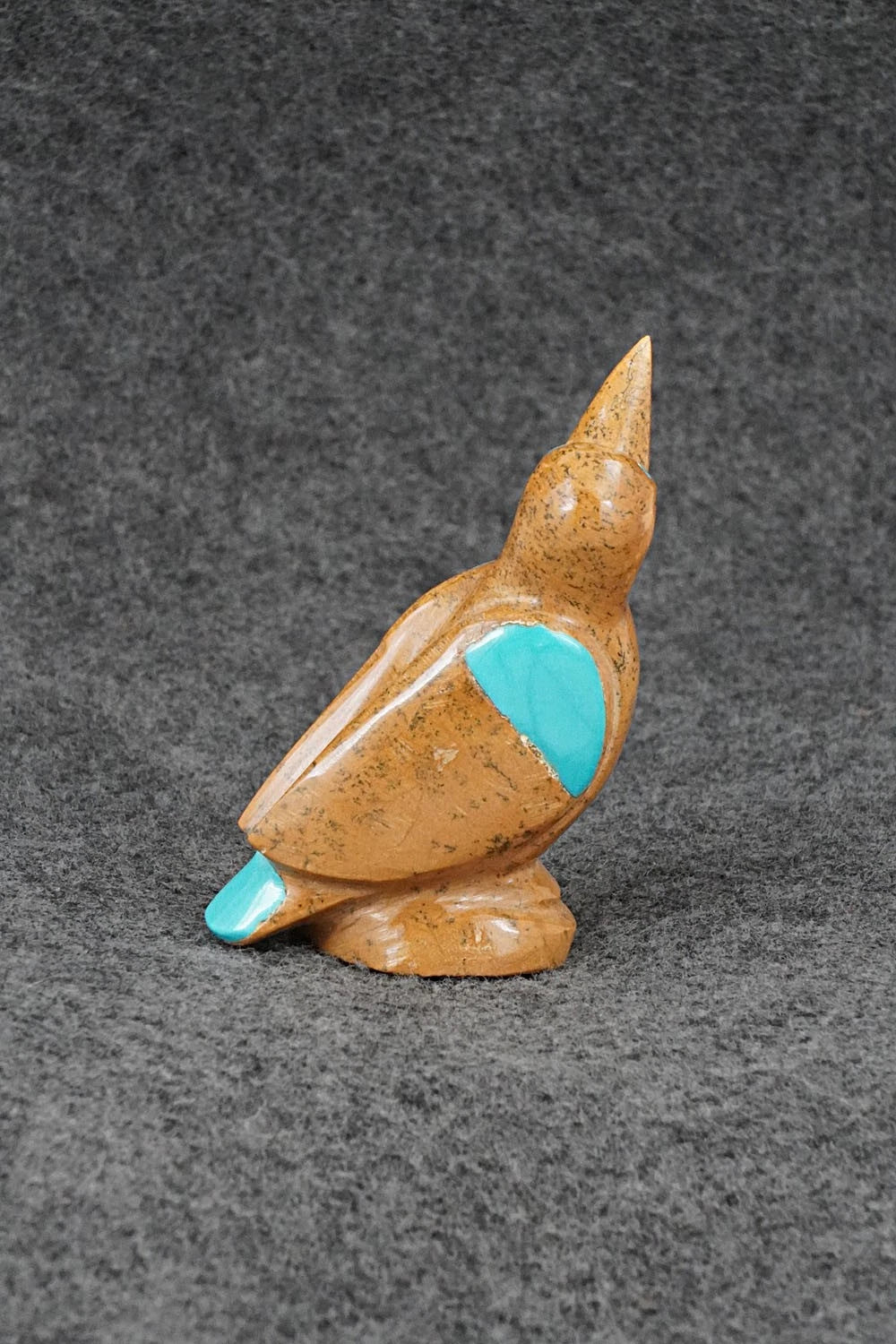 Bird Zuni Fetish Carving - Enrike Leekya