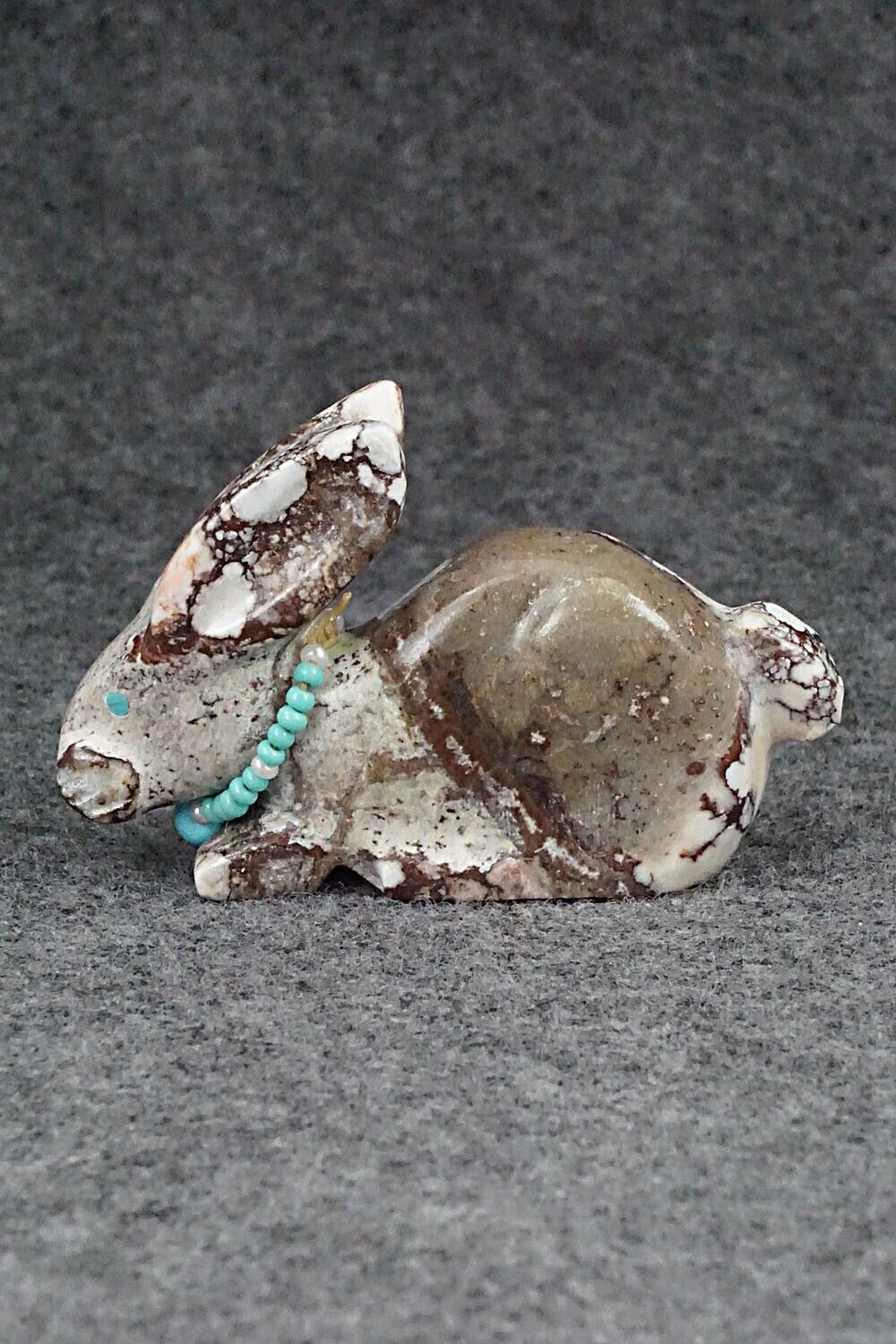 Jack Rabbit Zuni Fetish Carving - Andres Lementino