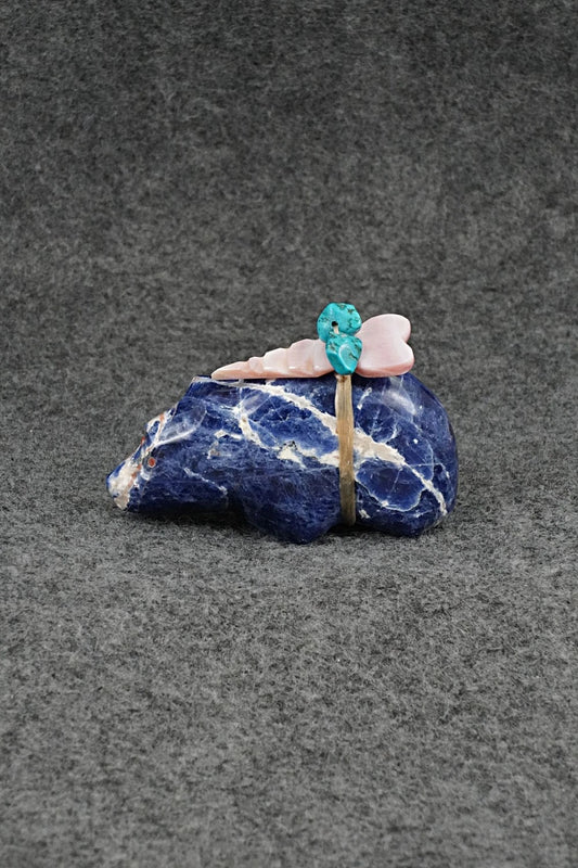 Bear Zuni Fetish Carving - Daphne Quam