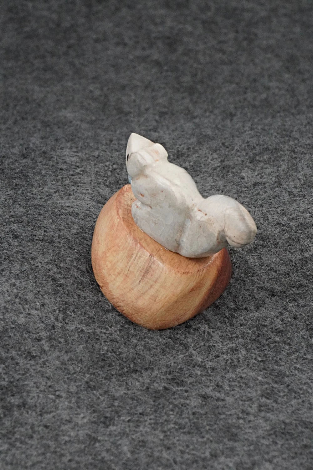 Squirrel Zuni Fetish Carving - Justin Red Elk