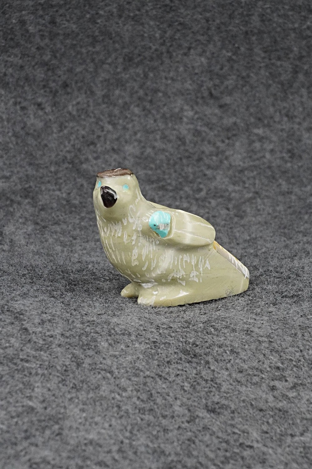 Bird Zuni Fetish Carving - Freddie Leekya