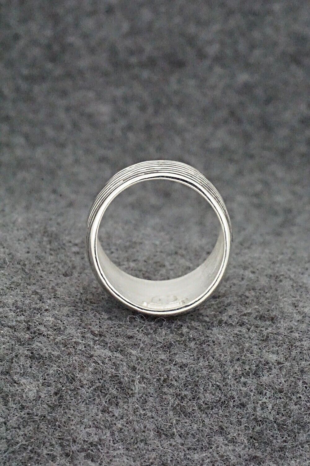 Sterling Silver Ring - Elgin Tom - Size 8